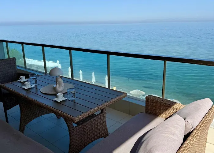 The Absolute View Peraía