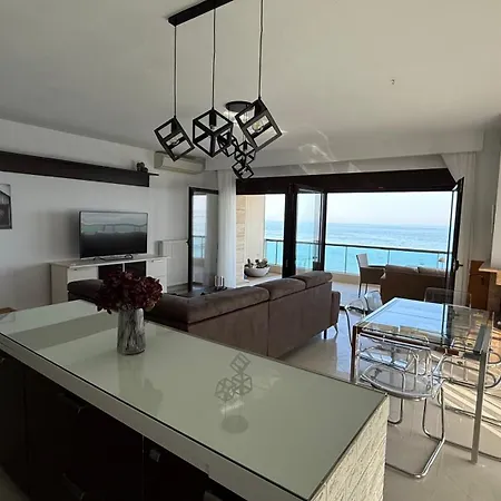 The Absolute View Peraía