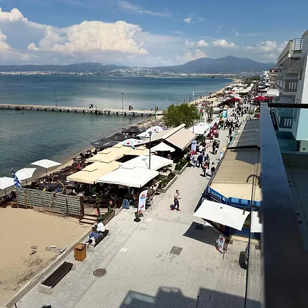 The Absolute View * Peraía