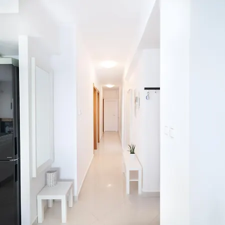 The Absolute View Peraía