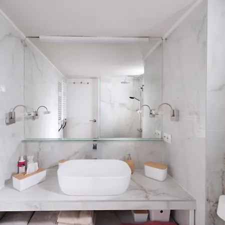 The Absolute View Peraía