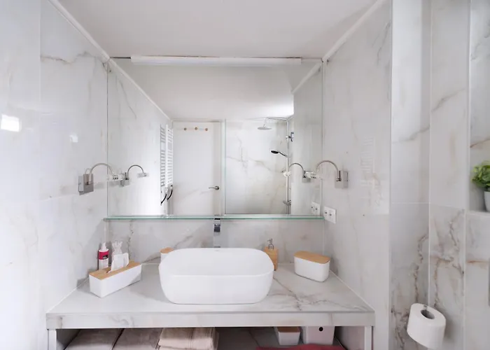 The Absolute View Peraía